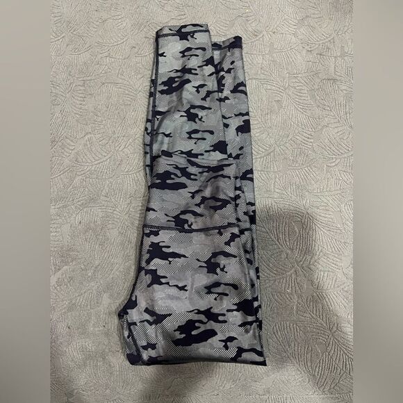 Zyia Leggings  - Picture 2 of 4